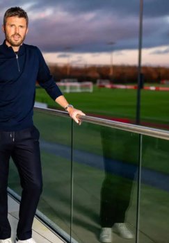 Maykl Kerrik yanvar oyining eng yaxshi murabbiyimi?