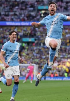 "Manchester Siti" "Sautgempton"ni mag'lub etib final yo'llanmasini qo'lga kiritdi