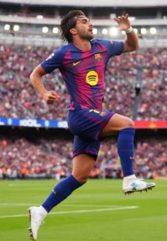 Ферран Торрес завоевал доверие Флика дублем в каталонском дерби