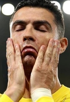 Ronaldo posted on social media for the first time after his injury