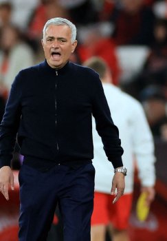 The clash between Mourinho and Goncalves caused the Benfica-Porto draw