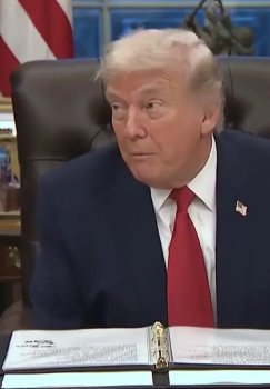 Tramp Kubaga qarshi favqulodda holat e’lon qildi