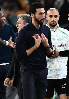 Alvaro Arbeloa dissatisfied with refereeing in match against Betis