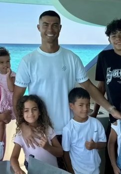 Krishtianu Ronaldu oilasi bilan Ispaniyaga ko‘chdi