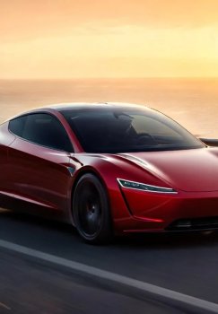 Ilon Mask yangi Roadster rulli oxirgi model bo'lishini aytdi