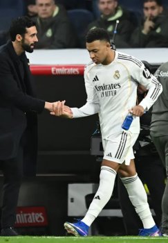 В «Реал Мадриде» отношения между Альваро Арбелоа и Килианом Мбаппе охладились