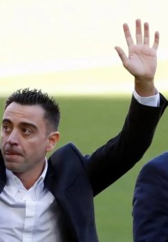 Xavi Barselonadagi haqiqiy hokimiyat Echevarriya qo'lida ekanligini aytdi