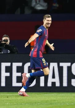 Lewandowski saved Barcelona with an important goal