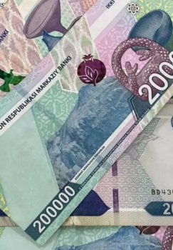 Крупные банкноты доминируют в наличном обращении