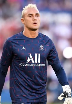 Keylor Navas: Neymar maydonda aql bovar qilmas futbolchi