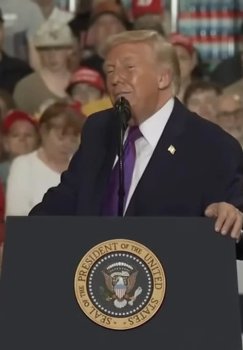 Tramp Eron operatsiyasiga Epik Furri nomini berdi