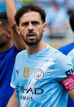 «Барселона» планирует приобрести двух португальских футболистов