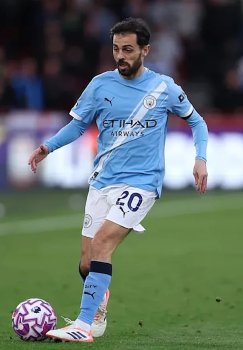 Bernardu Silva mavsum oxirida Manchester Sitini tark etadi