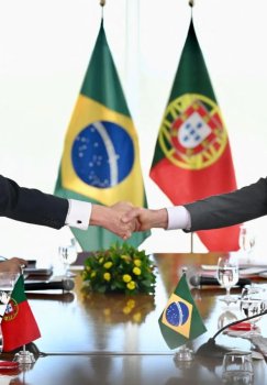 Braziliya va Portugaliya rahbarlari futbol orqali diplomatik aloqalarni mustahkamladi