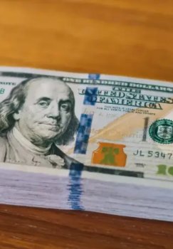 Markaziy bank 26 martga oid yangi valyuta kurslarini e'lon qildi