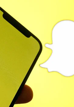 Snapchat foydalanuvchilari brendlarning sun'iy intellekt yordamchilari bilan muloqot qiladi