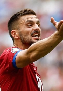 Dushan Tadic Al Vahda klubiga o‘tdi, bir yil shartnoma tuzdi