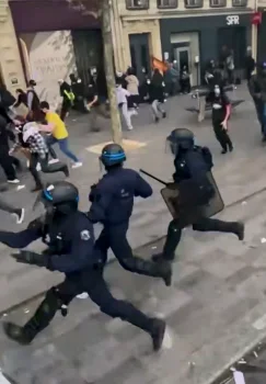 Fransiyada ommaviy noroziliklar politsiya bilan to'qnashuvga aylantirdi