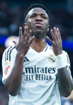 Vinisius Junior "Real" tarixida oltinchi to‘purar bo‘ldi