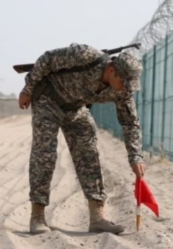 Qirgiziston chegarasida ikki harbiy xizmatchi o‘z joniga qasd qildi