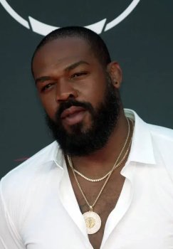 Jon Jones withdrew from the next fight due to health reasons