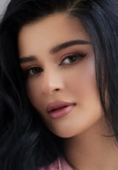 Shirin Zaitova 35 yoshini quvonch bilan nishonladi