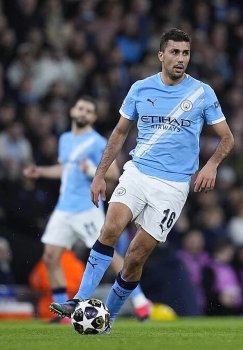 Real Madrid Rodri uchun jiddiy taklif yuborishga shoshmayapti