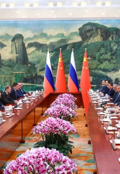 Pekinda Rossiya va Xitoy rahbarlari o'rtasida oliy darajadagi muzokaralar o'tkazildi