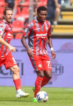 Rome defeated Cremonese by a large margin