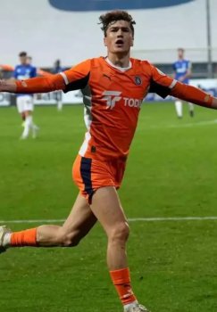 Shomurodovning goli "Bashakshehir"ga durang keltirdi