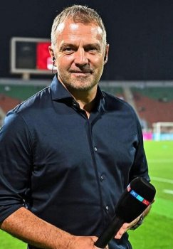 Flick praised Barcelona's unity