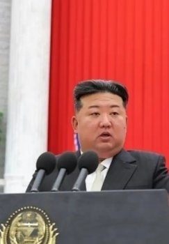 Kim Chen In yadroviy qudratni kengaytirishni va’da qildi