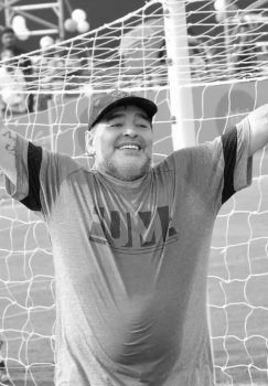 Messi Maradona bilan birinchi uchrashuvini esladi