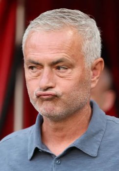 Mourinyo Arbeloani insoniy fazilatlari bilan maqtadi