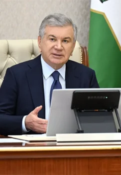 Shavkat Mirziyoyev charm va poyabzal sanoatini rivojlantirish rejalarini ko'zdan kechirdi