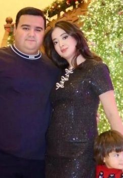 Sanjar Xoliqov turmush o'rtog'i bilan qanday tanishgani haqida gapirdi