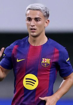 "Barselona" yarim himoyachisi Gavi jiddiy jarohatdan so'ng mashg'ulotlarga qaytdi