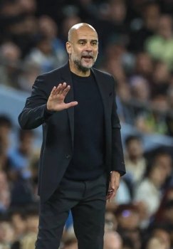 "Manchester City" defeats Newcastle to reach the quarter-finals