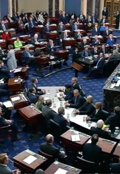 AQSH Senati Donald Trampning vakolatlarini cheklashni rad etdi