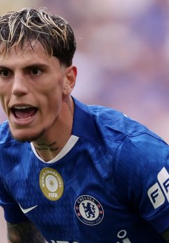 Alejandro Garnacho «Chelsi»ni tark etish uchun mashg'ulotlarga chiqmadi