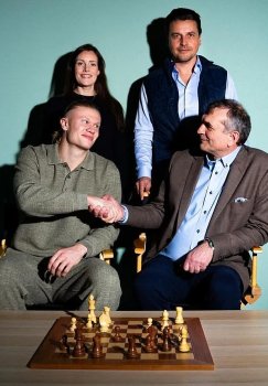 Manchester City hujumchisi Erling Holand shaxmat olamiga yangi izlanishlar kiritdi