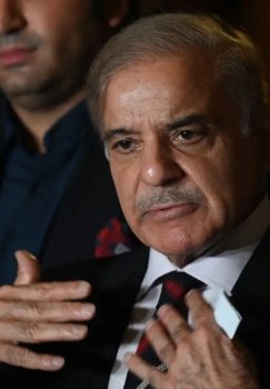 Pakistan Prime Minister Proposes New Peace System for the Middle East