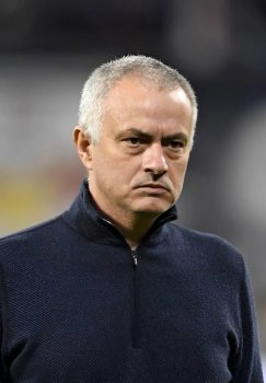 Linkoln Mourinyuni va’dasini bajarmaganlikda aybladi