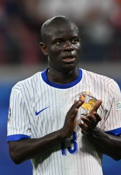 Kante may transfer to "Al-Nasr" club