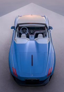Rolls-Royce представил новую роскошную модель электрического кабриолета