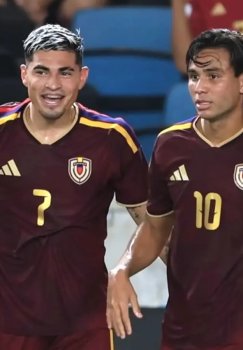 Venezuela defeated Trinidad and Tobago with four goals