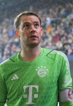 Manuel Noyer has not yet decided about his future