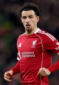 «Inter» «Liverpul» yarim himoyachisi Kertis Jonsni sotib olmoqchi
