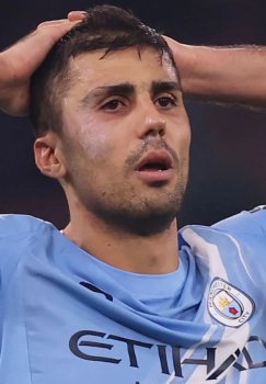 "Manchester Siti" yarim himoyachisi Rodri jarohat sabab safdan chiqdi