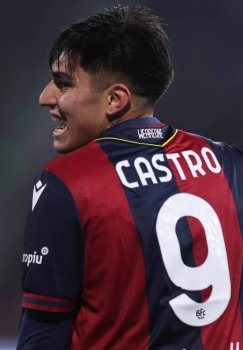 Santyago Kastro "Bolonya" bilan shartnomasini uzaytirdi